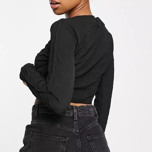 OPEN front tie crop top - Picture 3 of 3